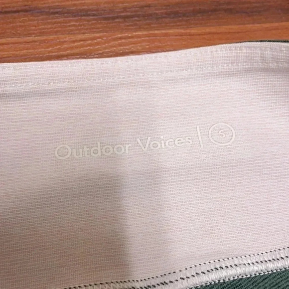 Outdoor Voices 7/8 Spring Hunter/Slate Ballet leggings, size small - Picture 8 of 10